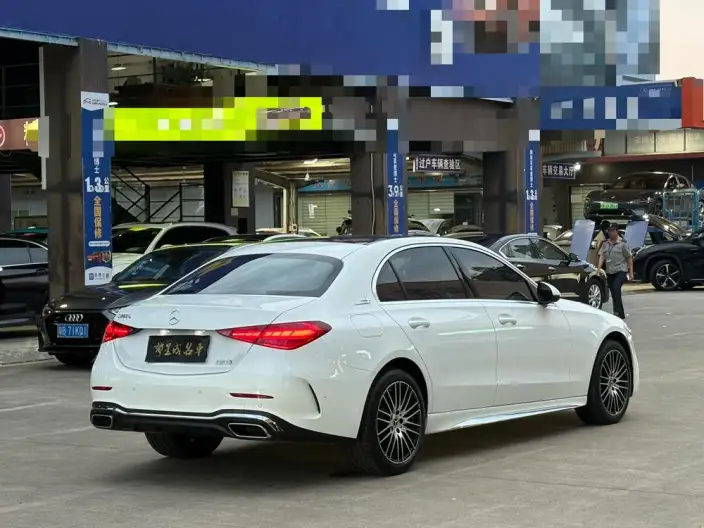 Mercedes-Benz C-Class 2024 Model C 260 L Sports Edition – фото 6