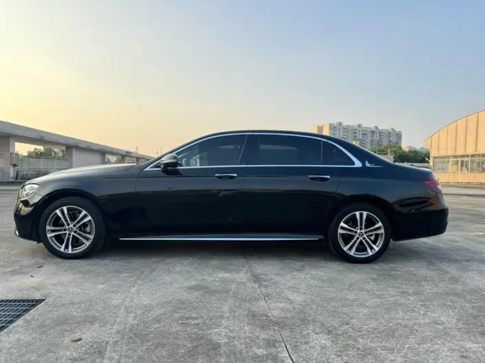 Mercedes-Benz E-Class 2022 Model Facelift E 260 L Sports sedan – фото 4