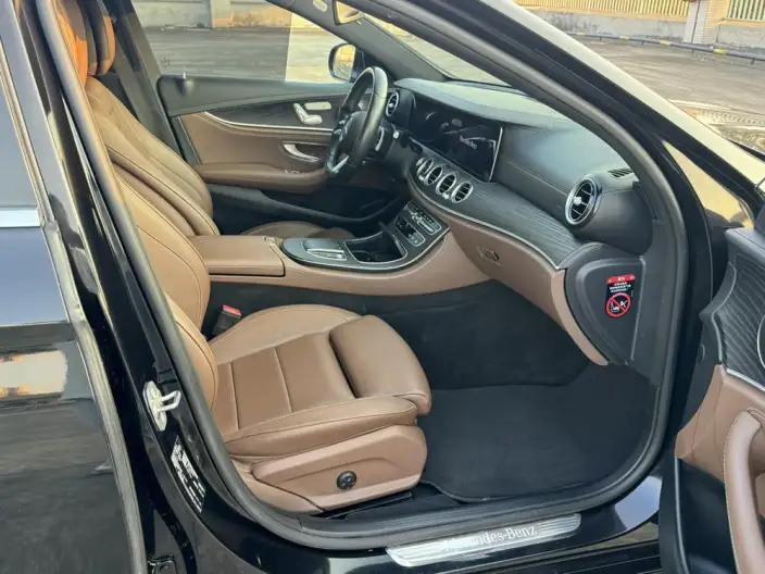 Mercedes-Benz E-Class 2022 Model Facelift E 260 L Sports sedan – фото 10