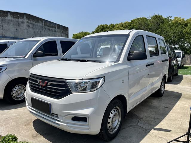 Wuling Hongguang V 2019 1.5L Standard China VI LAR