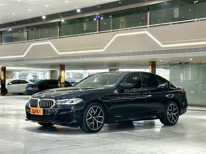 BMW 5 Series Imported 2022 Model Facelift 530i Fashion edition M Sports Set – фото 1