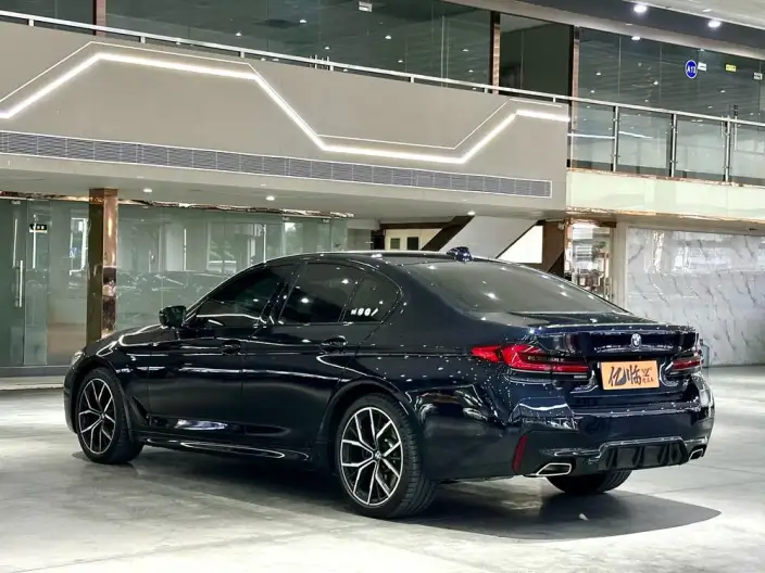 BMW 5 Series Imported 2022 Model Facelift 530i Fashion edition M Sports Set – фото 4