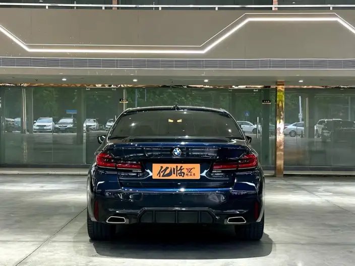 BMW 5 Series Imported 2022 Model Facelift 530i Fashion edition M Sports Set – фото 5