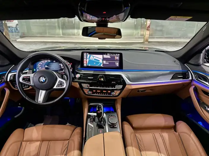 BMW 5 Series Imported 2022 Model Facelift 530i Fashion edition M Sports Set – фото 8