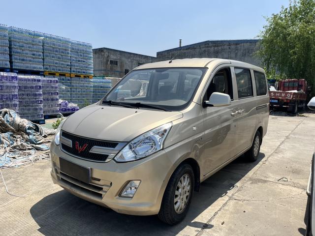 Wuling Rongguang V 2016 модификация 1.5L Standard type