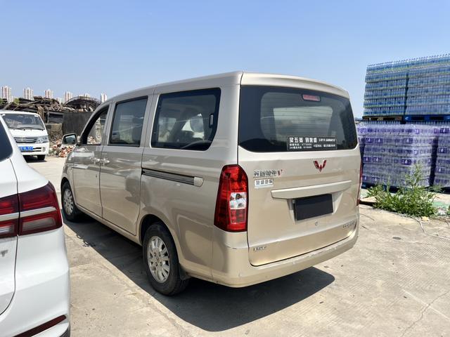 Wuling Rongguang V 2016 модификация 1.5L Standard type – фото 7