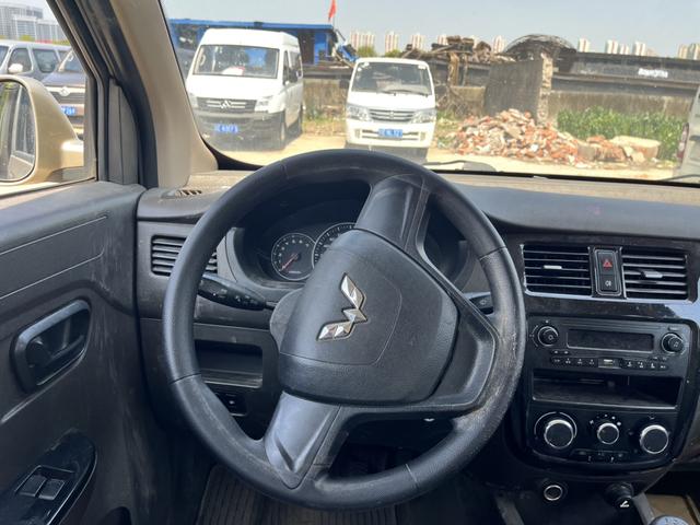 Wuling Rongguang V 2016 модификация 1.5L Standard type – фото 12