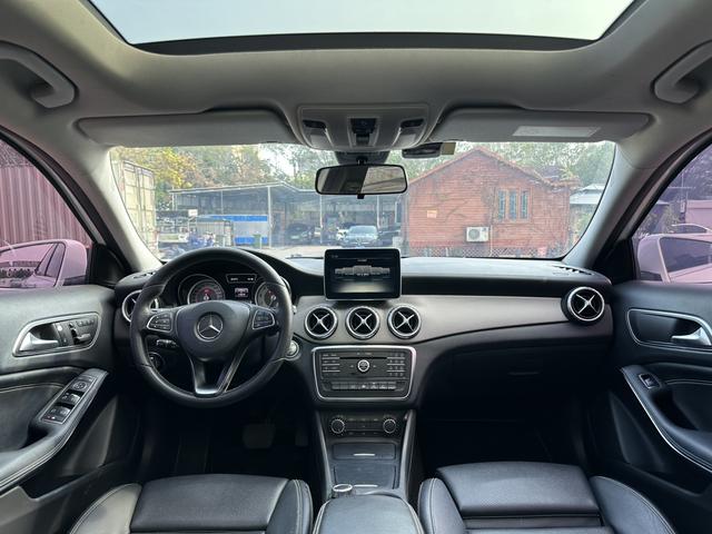 Mercedes-Benz GLA 2016 GLA 200 Dynamic – фото 9