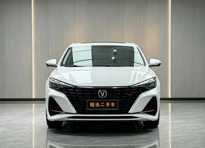 Changan Eado 2022 Model PLUS Blue whale NE 1.4T GDI DCT Noble Model – фото 2