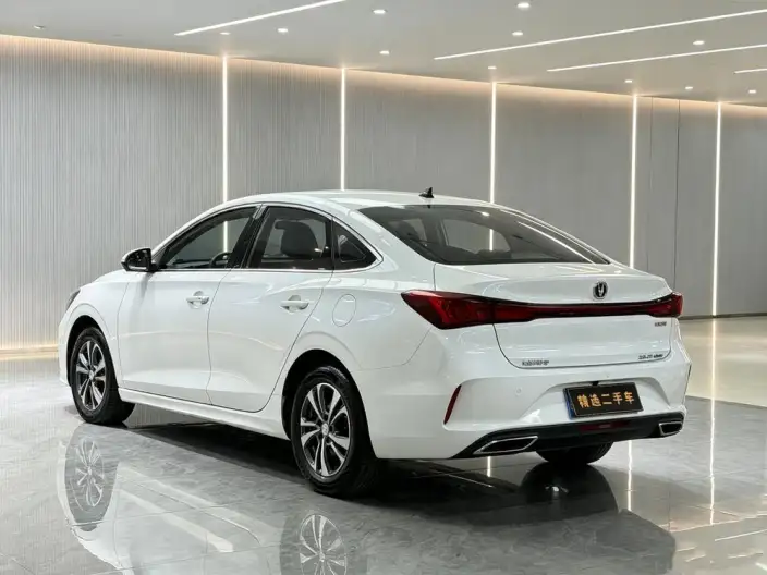 Changan Eado 2022 Model PLUS Blue whale NE 1.4T GDI DCT Noble Model – фото 4
