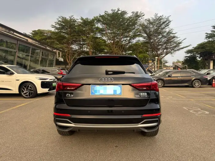 AUDI Q3 2022 Model 35 TFSI Fashion Dynamic Model – фото 3