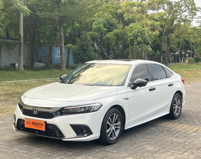 Honda Civic 2023 Model 240TURBO CVT Momentum Edition – фото 1