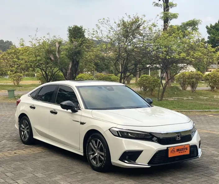 Honda Civic 2023 Model 240TURBO CVT Momentum Edition – фото 3