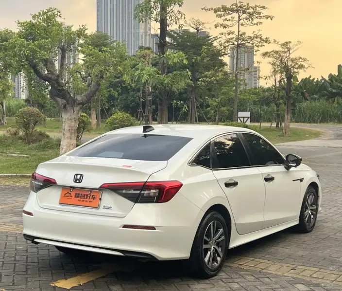 Honda Civic 2023 Model 240TURBO CVT Momentum Edition – фото 6
