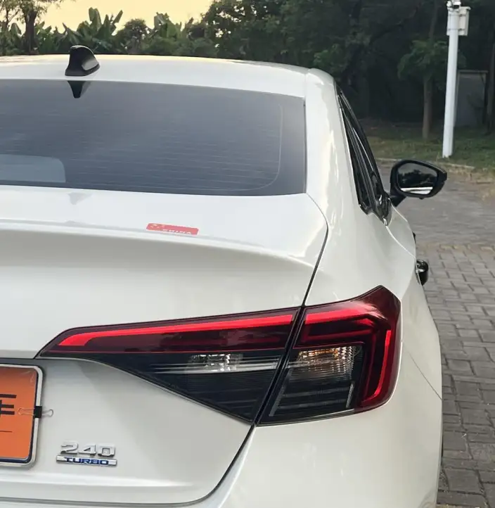 Honda Civic 2023 Model 240TURBO CVT Momentum Edition – фото 9