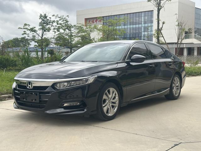 Honda Accord 2018 260TURBO Elite China V – фото 1