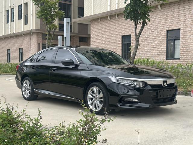 Honda Accord 2018 260TURBO Elite China V – фото 3