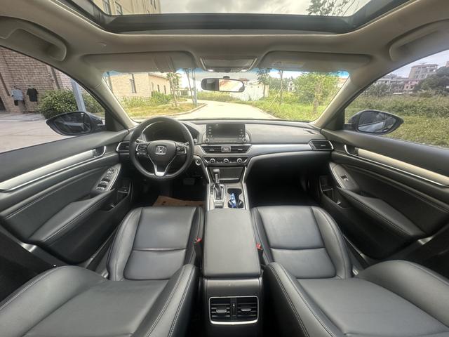 Honda Accord 2018 260TURBO Elite China V – фото 8