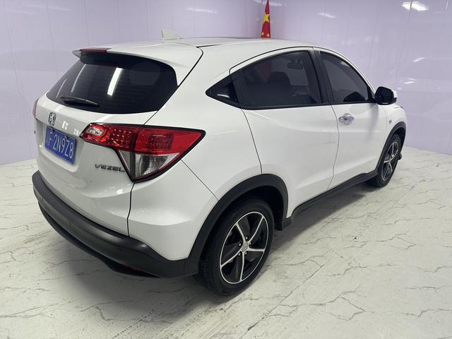 Honda Vezel Модель 2020 года 1.5L CVT Elite Edition – фото 4