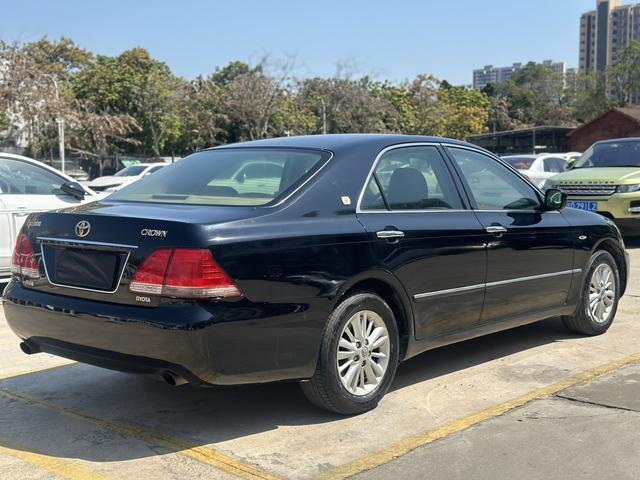 Toyota Crown 2007 модификация 2.5L Royal Special edition – фото 4
