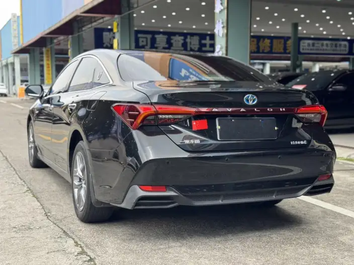 Toyota Avalon 2019 Model Hybrid 2.5L Deluxe Edition China VI – фото 4
