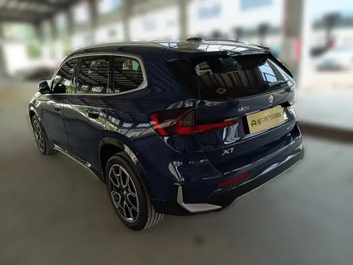 BMW X1 2025 Model sDrive25Li X Design Set – фото 4