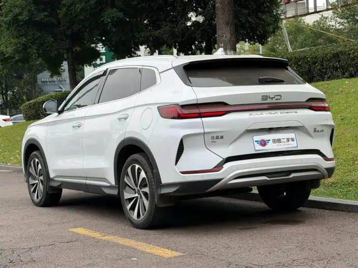 BYD Song PLUS EV 2023 Model Champion Edition 520KM Noble Model – фото 4