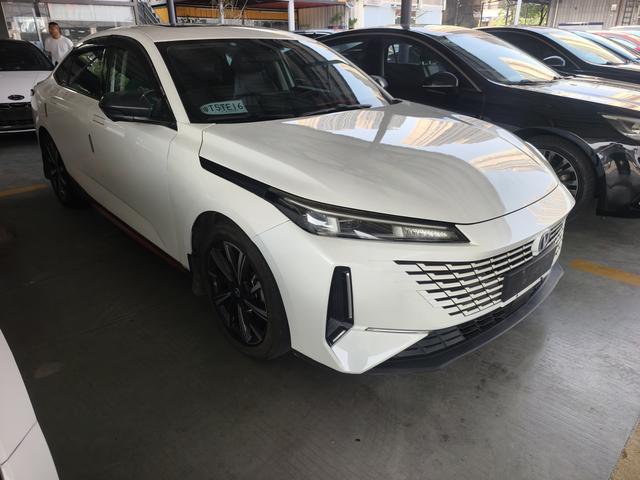 Changan Yida 2023 1.5T GDI Automatic Premium – фото 3