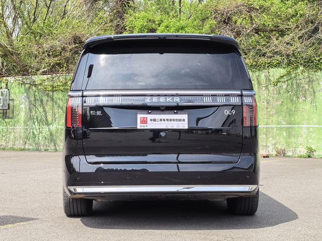 ZEEKR 009 2024 7-seat Aisle AWD 108kWh – фото 6