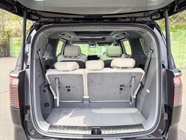 ZEEKR 009 2024 7-seat Aisle AWD 108kWh – фото 16