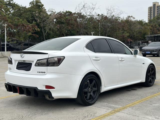 Lexus IS 2008 модификация 300 Deluxe Edition – фото 4