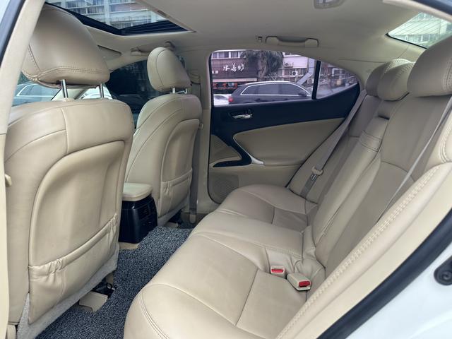 Lexus IS 2008 модификация 300 Deluxe Edition – фото 9