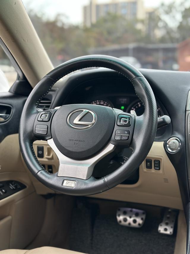 Lexus IS 2008 модификация 300 Deluxe Edition – фото 14
