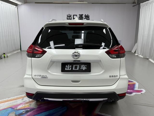 Nissan X-Trail 2022 2.0L 2WD SmartLink Premium – фото 5