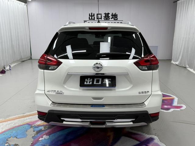 Nissan X-Trail 2022 2.0L 2WD SmartLink Premium – фото 5