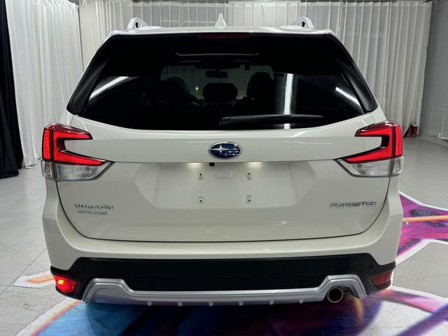 Subaru Forester 2022 2.0i AWD Flagship EyeSight – фото 5