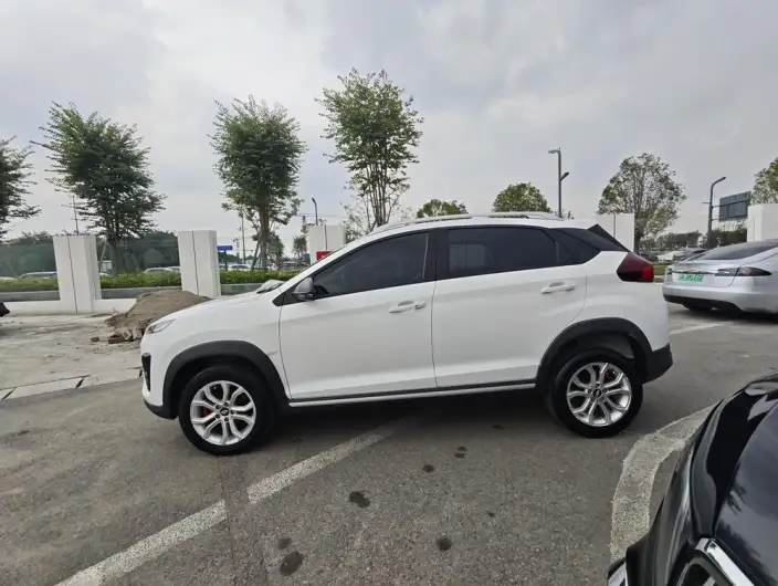 Chery Tiggo 3x 2022 Model Diamond Edition 1.5L CVT Elite Edition – фото 4