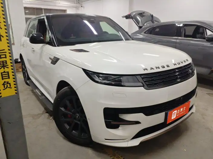Range Rover Sport 2024 Model 400PS DYNAMIC SE – фото 2