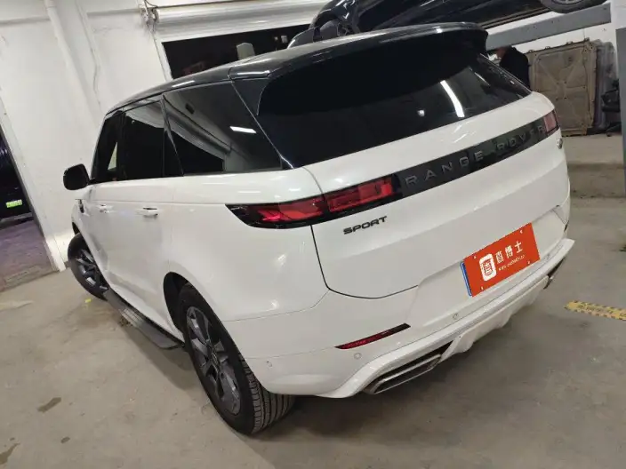 Range Rover Sport 2024 Model 400PS DYNAMIC SE – фото 3