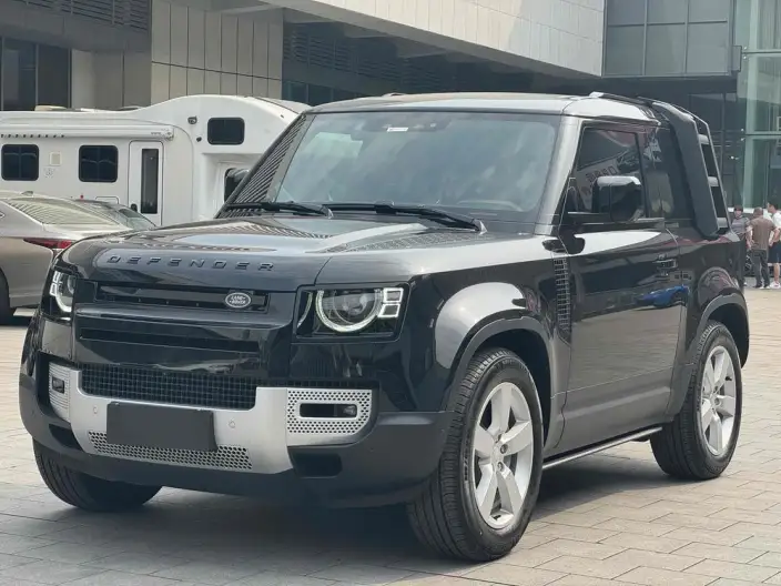 Land Rover Defender 2024 Model 90 3.0T P400 HSE – фото 1