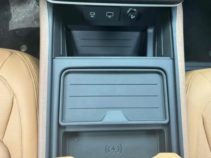 Land Rover Defender 2024 Model 90 3.0T P400 HSE – фото 10