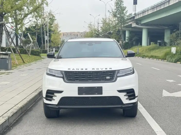 Range Rover Velar 2024 Model Dynamic HSE – фото 2