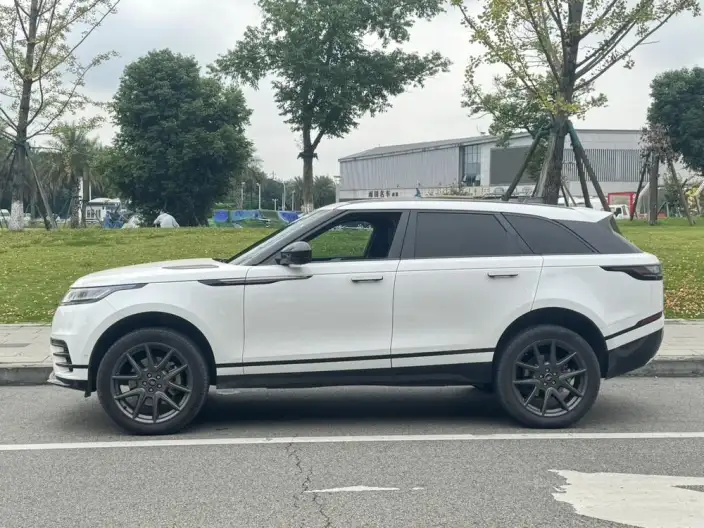 Range Rover Velar 2024 Model Dynamic HSE – фото 4