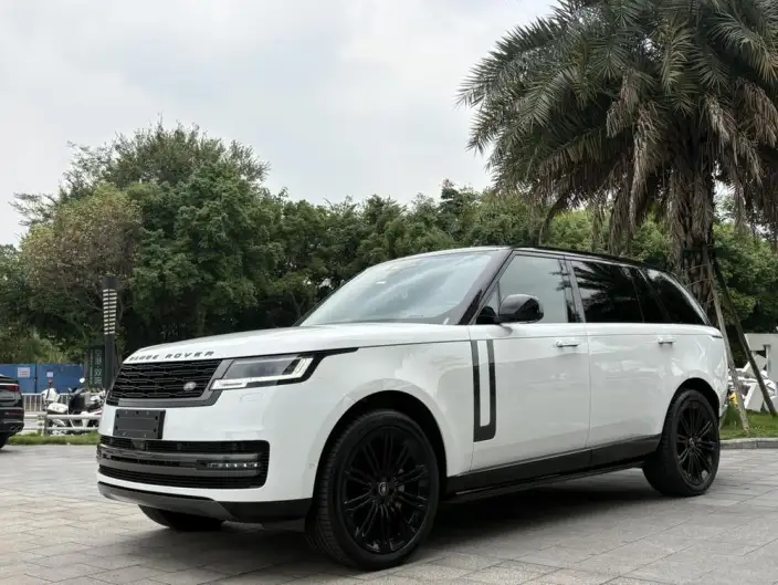 Range Rover 2023 Model 3.0 L6 400PS Shengshi Extended Edition – фото 1