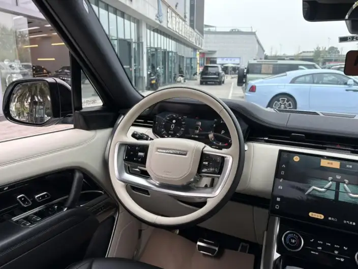 Range Rover 2023 Model 3.0 L6 400PS Shengshi Extended Edition – фото 7