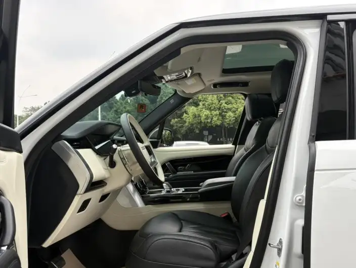 Range Rover 2023 Model 3.0 L6 400PS Shengshi Extended Edition – фото 10