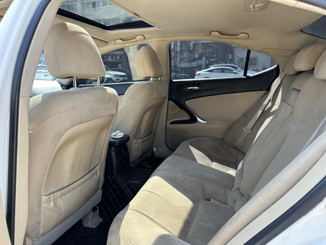 Lexus IS 2008 модификация 300 Deluxe Edition – фото 9