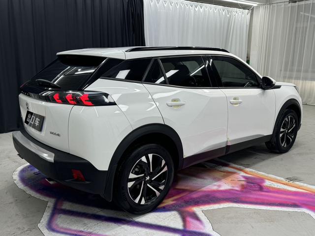 Peugeot 3008 2015 2.0L Automatic Trend – фото 6