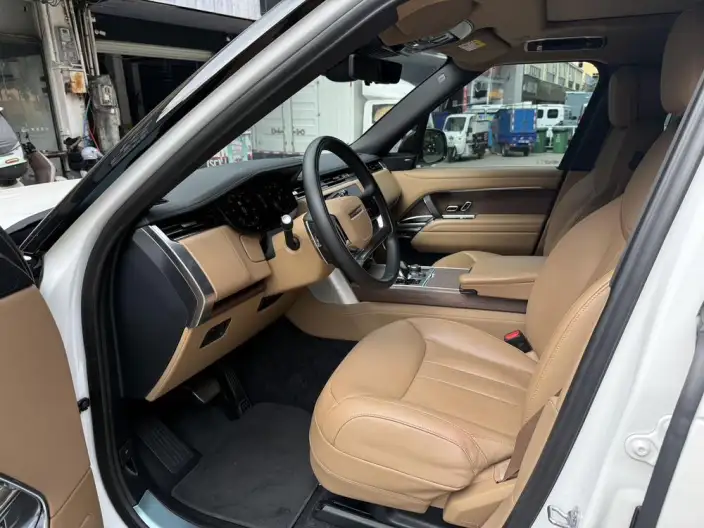 Range Rover 2023 Model 3.0 L6 400PS Shengshi VII seat Extended Edition – фото 6
