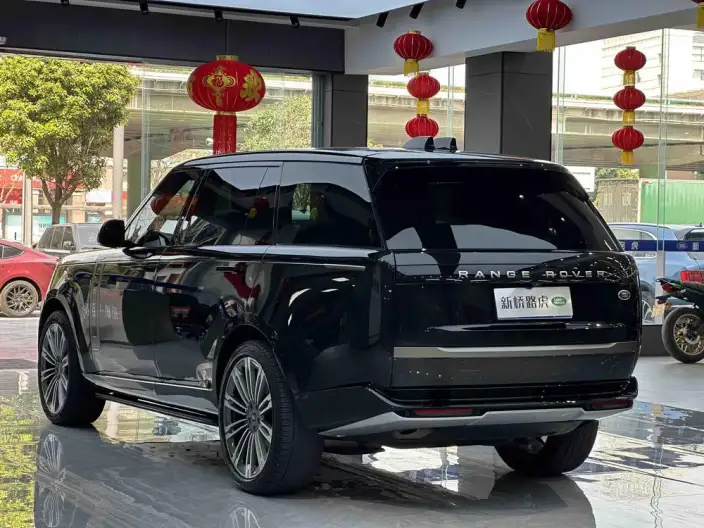 Range Rover 2023 Model 3.0 L6 400PS Shengshi Extended Edition – фото 4